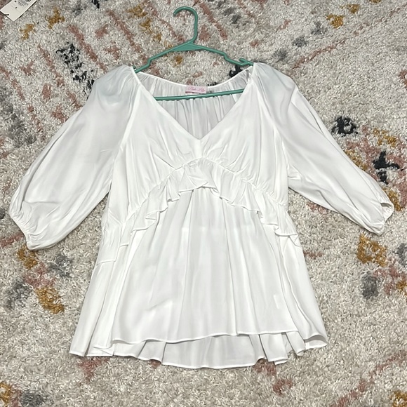 Ruffle top. Size S. - Picture 1 of 4